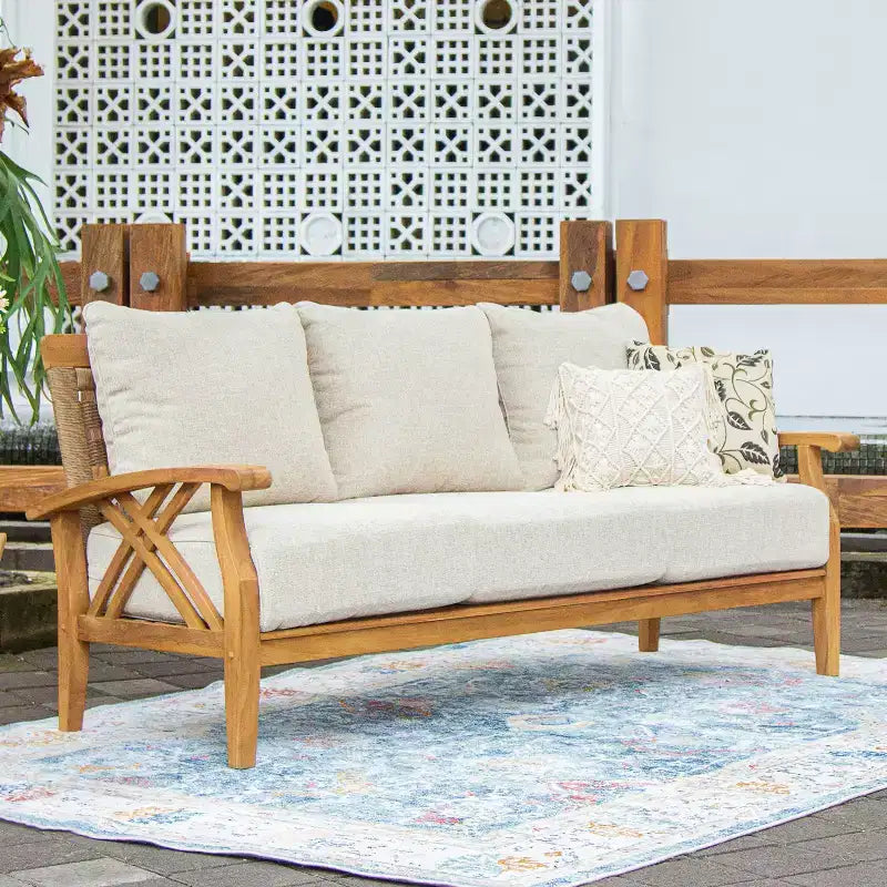 Ensemble de conversation d'extérieur Sonoma Lane Eola 5 pièces en teck avec coussins zippés beiges – Résistant aux intempéries