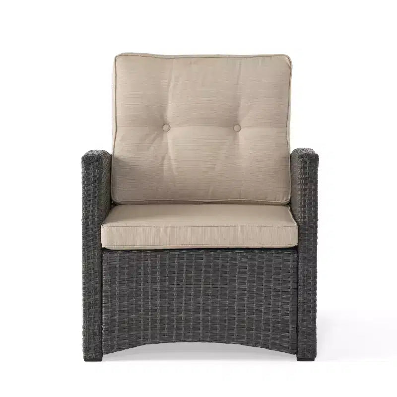 Christopher Knight Home Malvern Ensemble de 5 fauteuils et de foyer d'extérieur en osier avec coussins