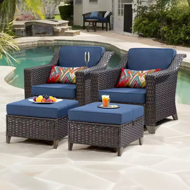 Chaise de patio UPTIOT avec coussins et poufs