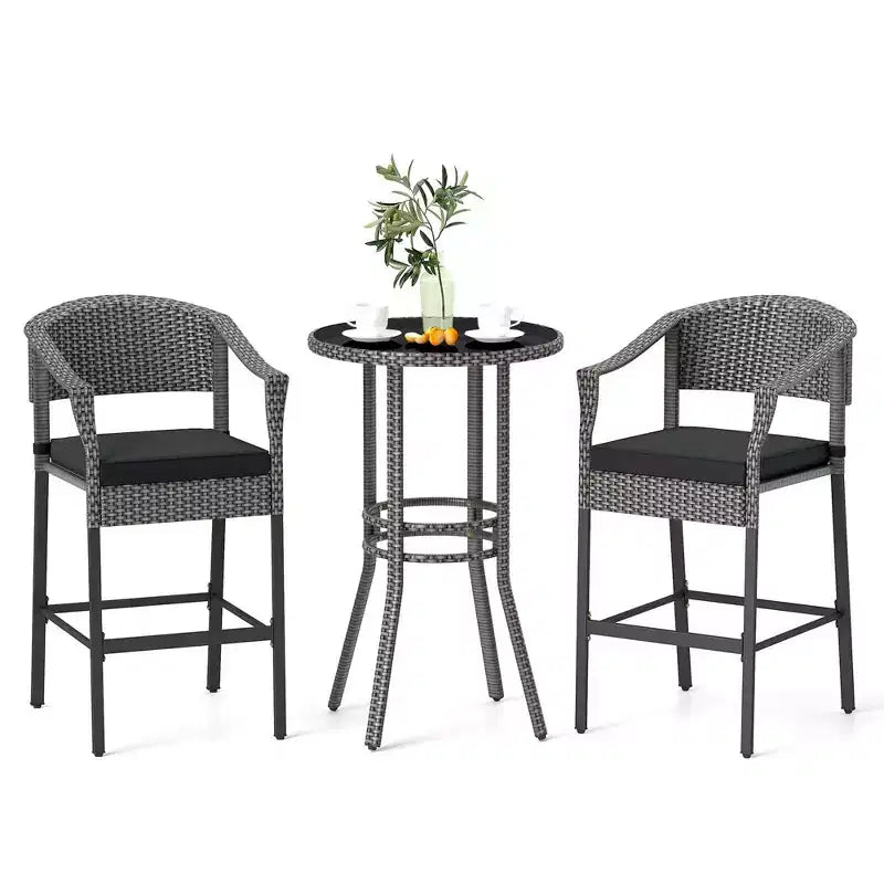 Ensemble de bar 3 pièces Costway en rotin pour patio avec tabourets de bar en osier et table ronde