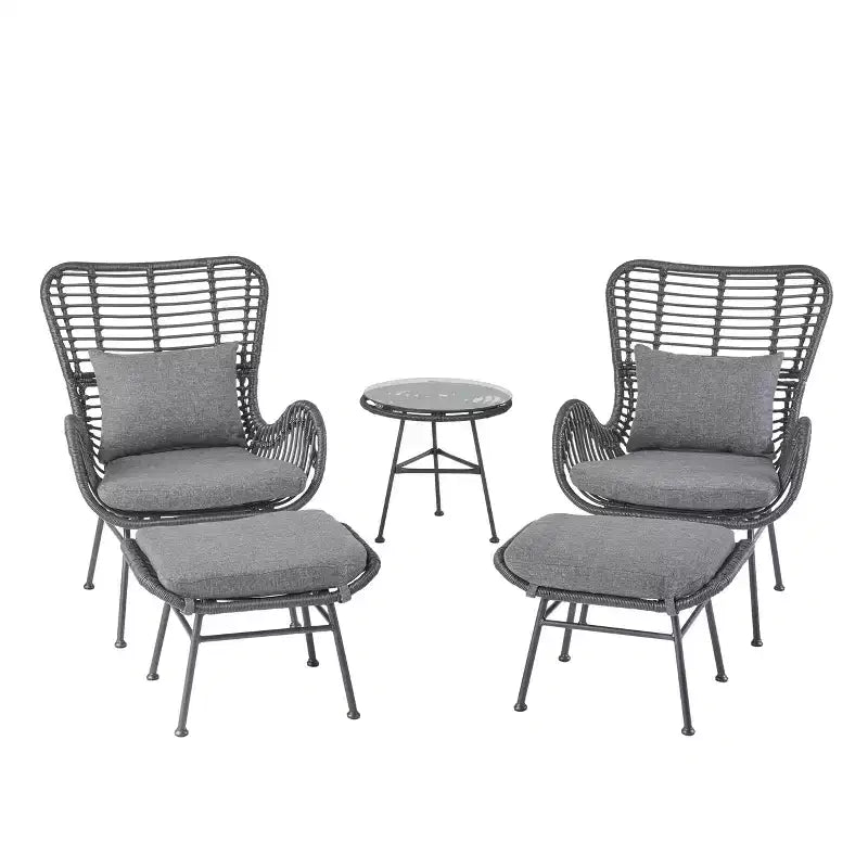 Christopher Knight Home Bechtel Ensemble 5 pièces de conversation d'extérieur en osier et verre trempé avec poufs