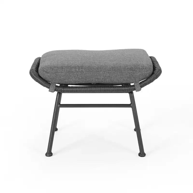 Christopher Knight Home Bechtel Ensemble 5 pièces de conversation d'extérieur en osier et verre trempé avec poufs