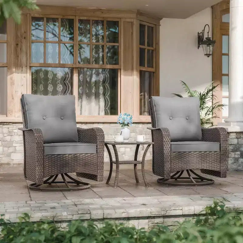 ALAULM 3 Pièces Chaises Basculantes Pivotantes en Rotin pour Patio - Chaises à Bascule Pivotantes d'extérieur avec 1 Table Basse en Rotin