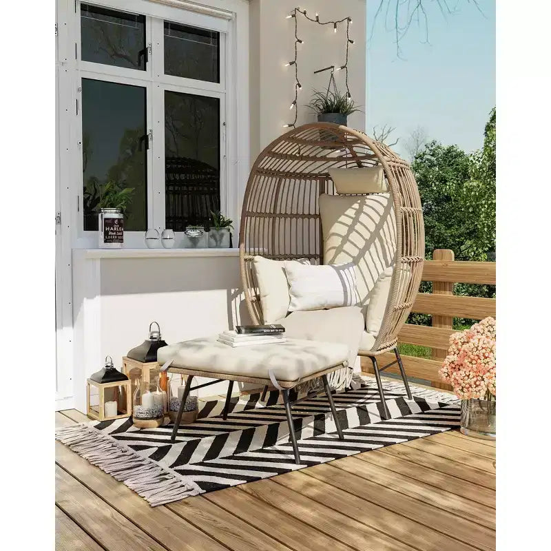 Fauteuil suspendu œuf en osier surdimensionné avec pouf – Chaise longue en forme d'œuf avec coussin épais, siège confortable en rotin, utilisation intérieure/extérieure, pour patio, véranda, jardin
