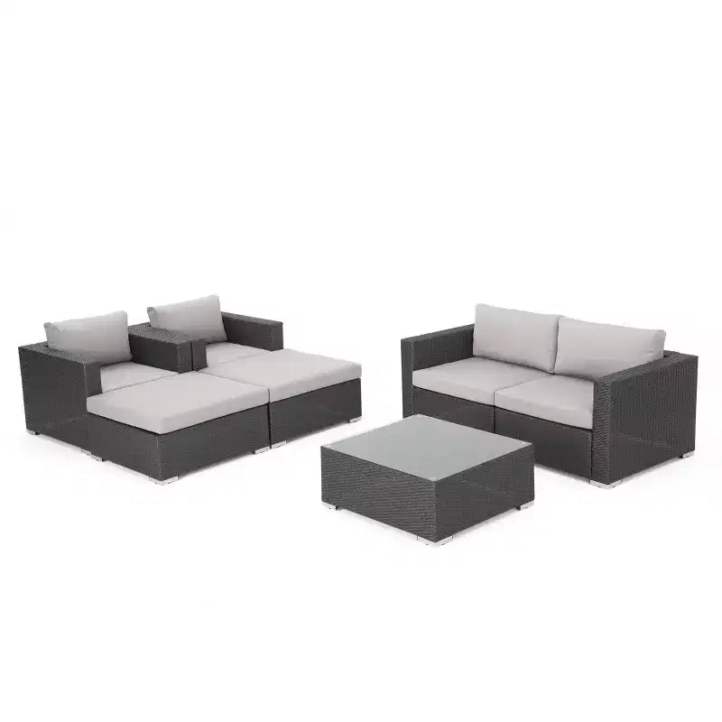 Ensemble de conversation Christopher Knight Home Michael de 7 pièces de mobilier de patio en rotin et aluminium avec table basse et coussins
