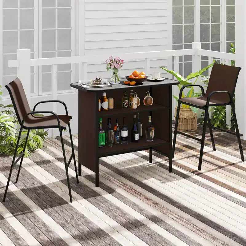Costway Ensemble de Bar d'extérieur 3 pièces, Table Haute et Fauteuils avec Repose-Pieds et Étagère à 2 Niveaux, Marron/Noir/Gris