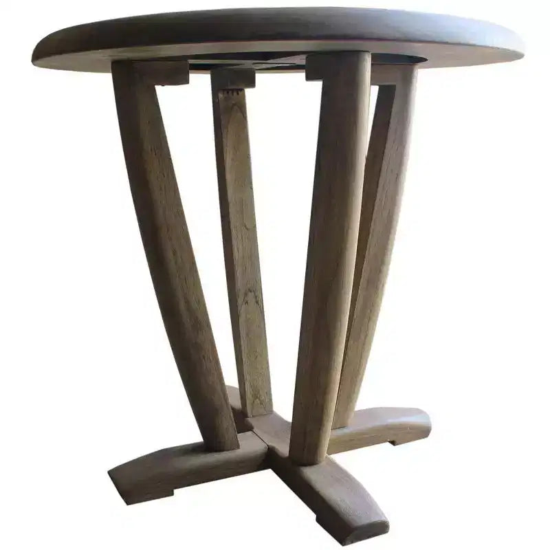 Ensemble de trois pièces de mobilier de jardin Courtyard Casual Avalon en teck FSC comprenant : deux fauteuils de club et une table d'appoint ronde.