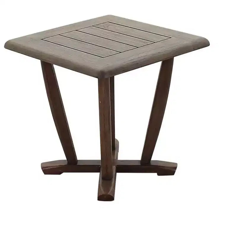 Ensemble de conversation d'extérieur Avalon en teck FSC 3 pièces de Courtyard Casual comprenant : deux fauteuils pivotants et une table d'appoint carrée.