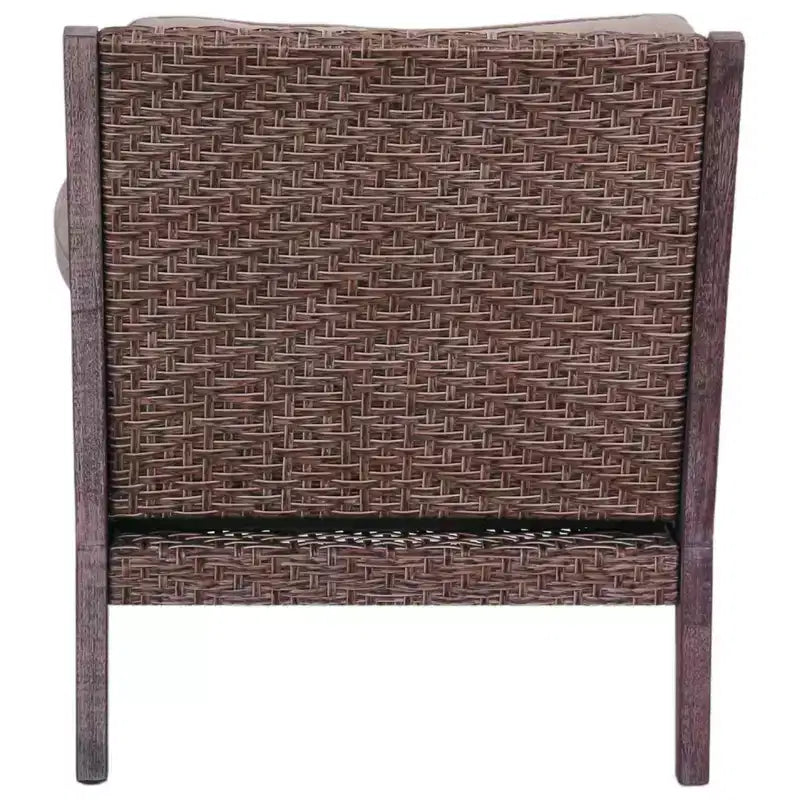 Courtyard Casual Bridgeport II Ensemble 3 pièces de fauteuils de club comprend : deux fauteuils de club et une table d'appoint
