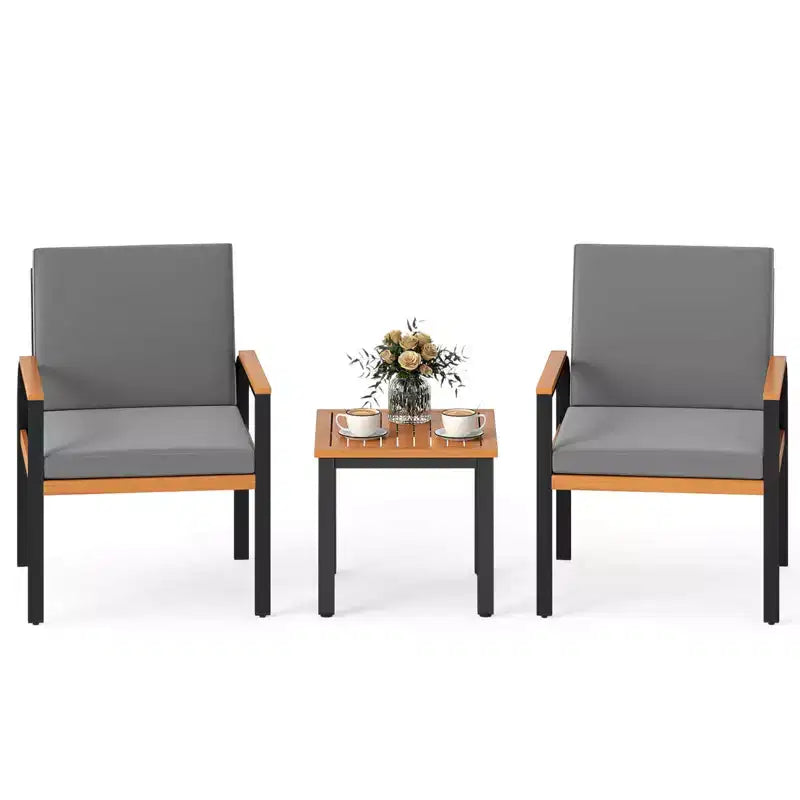 Ensemble de mobilier de patio Costway 3 pièces avec table basse, coussins amovibles, accoudoirs en bois d'acacia Noir/Gris