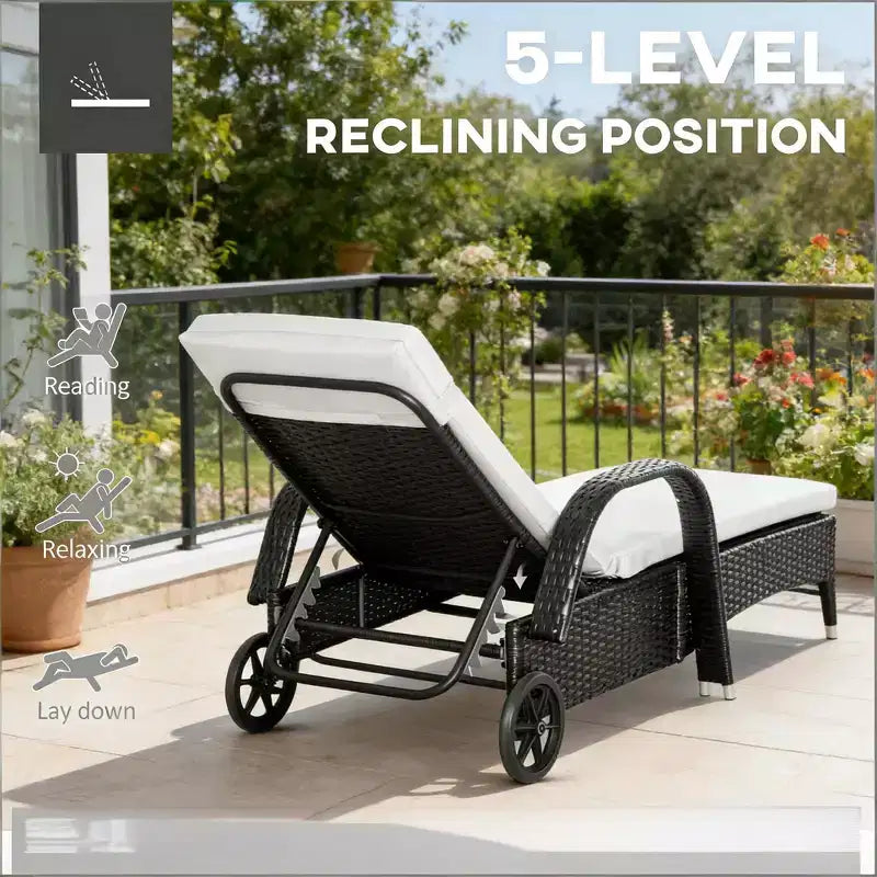 Ensemble de 3 chaises longues d'extérieur en rotin et fer Sunvale GDFStudio avec table