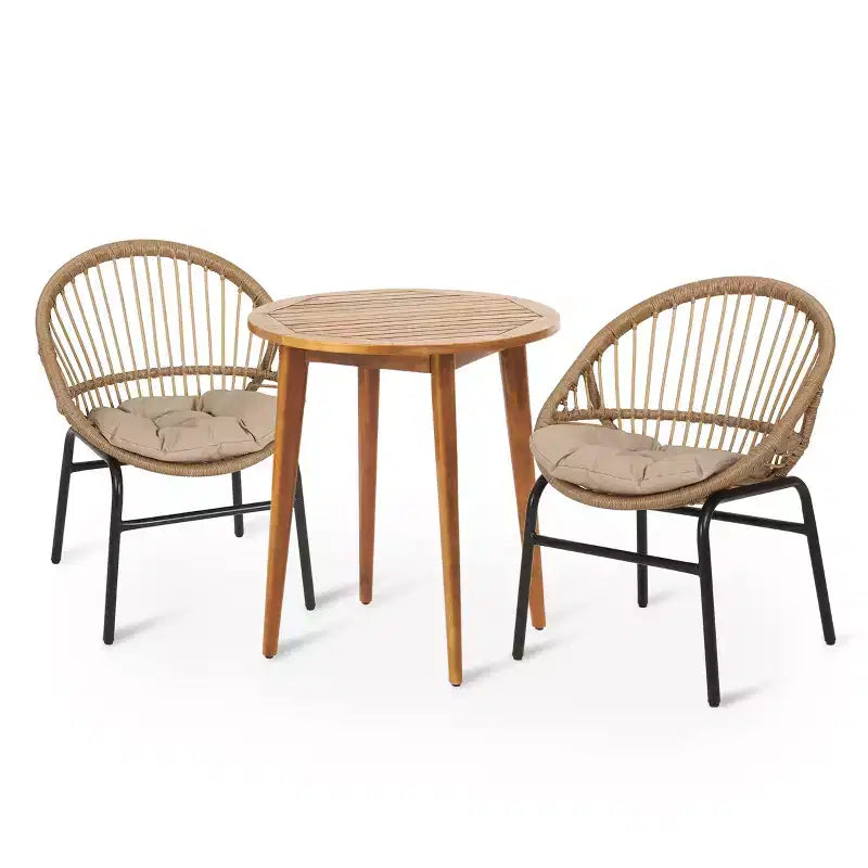 Ensemble de salon de jardin Loic Farmhouse Christopher Knight Home en fer avec design en résine tressée et table de bistrot à lattes en acacia