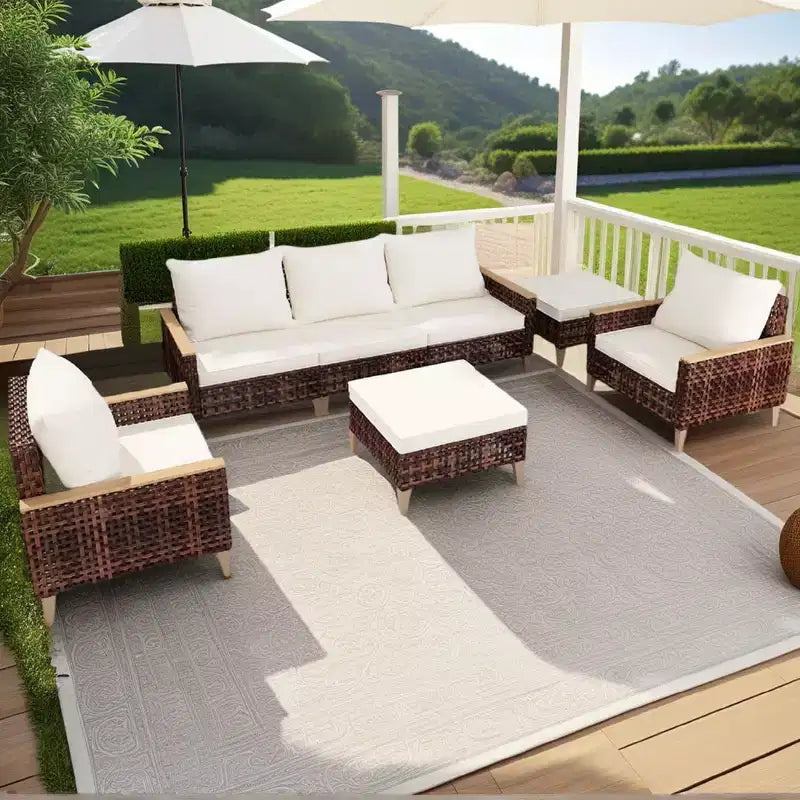 Ensemble de canapé d'extérieur 5 pièces Whisen Patio, salon de jardin en rotin pour 7 personnes avec coussins moelleux - Blanc