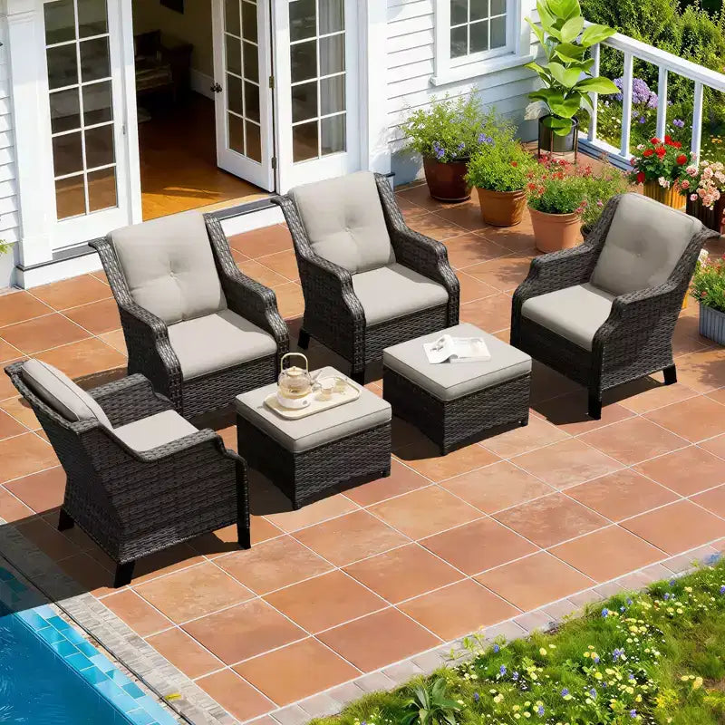 Ensemble modulaire 4 chaises et 2 poufs UPTIOT
