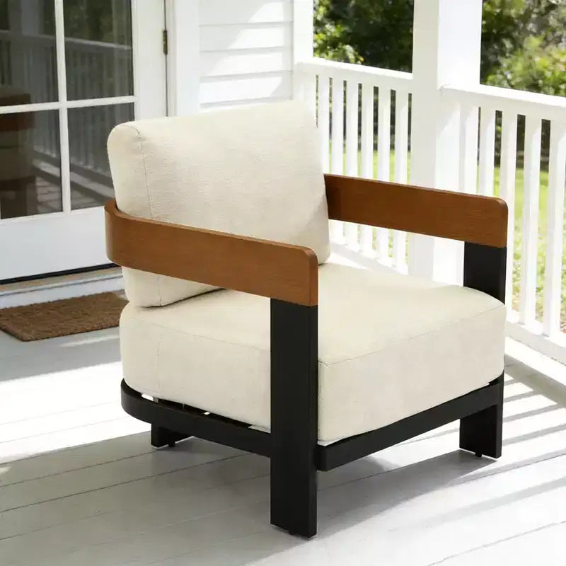 Chaise de patio Lantine avec coussins