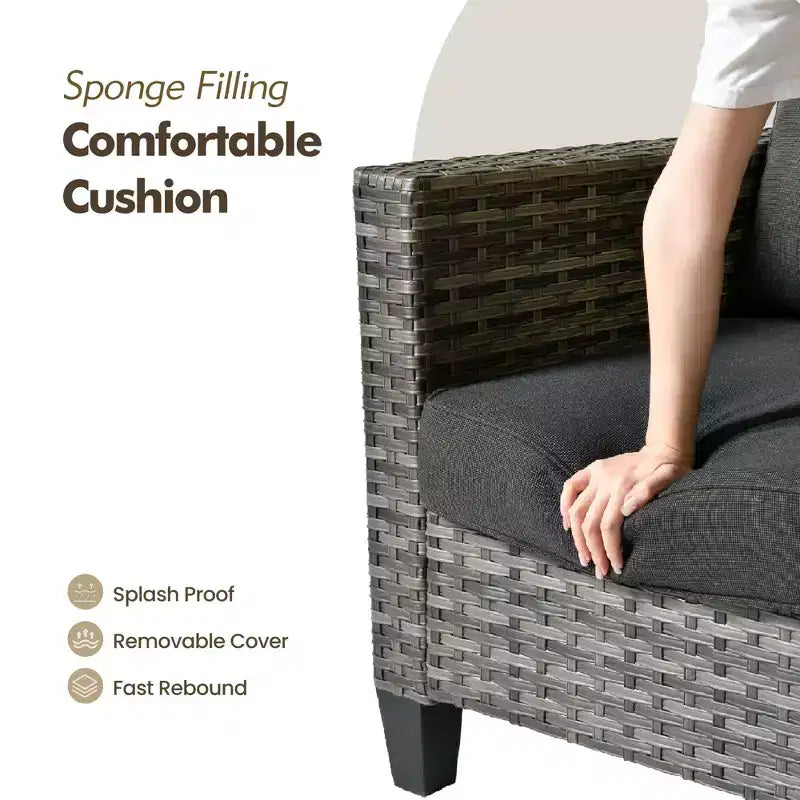 Ensemble de mobilier de patio extérieur 5 pièces HOMLUX : canapé 3 places + 2 fauteuils + 2 poufs