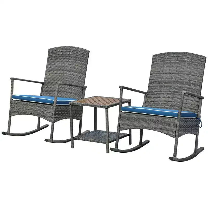 Ensemble de chaises à bascule d'extérieur Outsunny 3 pièces en rotin PE, fauteuil inclinable à bascule en osier avec coussin moelleux et table basse à plateau en bois naturel, pour jardin, cour, véranda