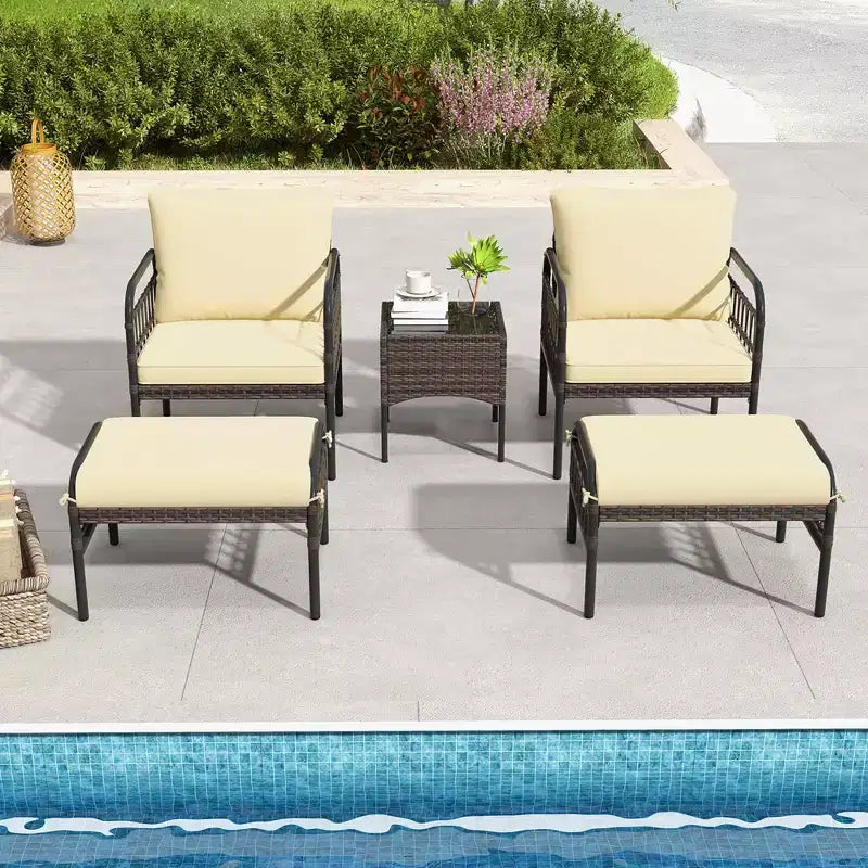 Costway Ensemble de Conversation de Patio 5 Pièces, Salon de Jardin en Résine Tressée avec Ottomans et Table Basse